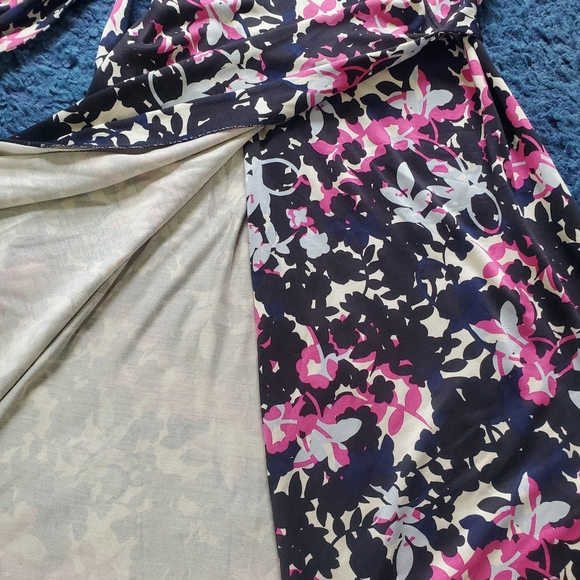 Diane Von Furstenberg Jessica 100% Silk Purple and Black Floral Midi Dress Size4 - Picture 5 of 7